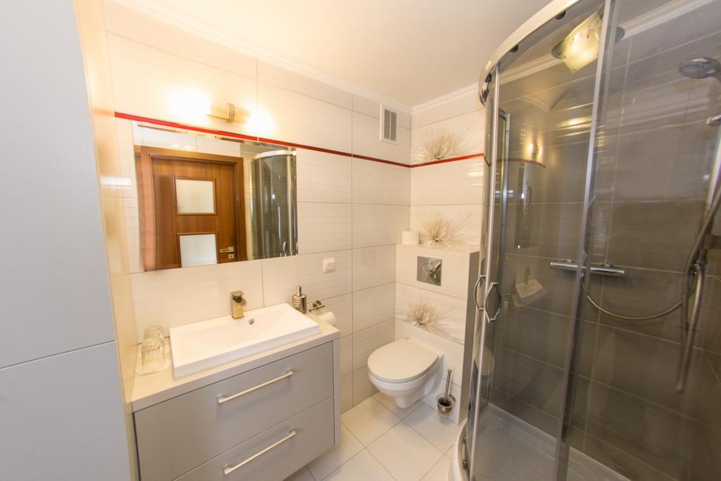 Lazur Apartment *